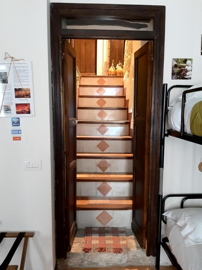 פטראליה סופראנה La Casa Del Pittore Di Petralia מראה חיצוני תמונה