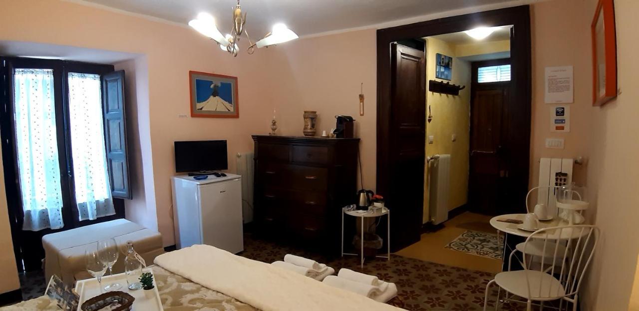 פטראליה סופראנה La Casa Del Pittore Di Petralia מראה חיצוני תמונה